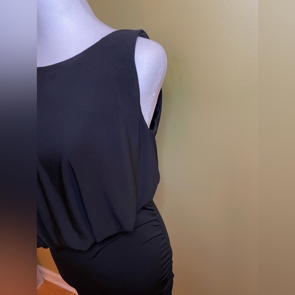 SOII Little Black Dress - M - Picture 2 of 11